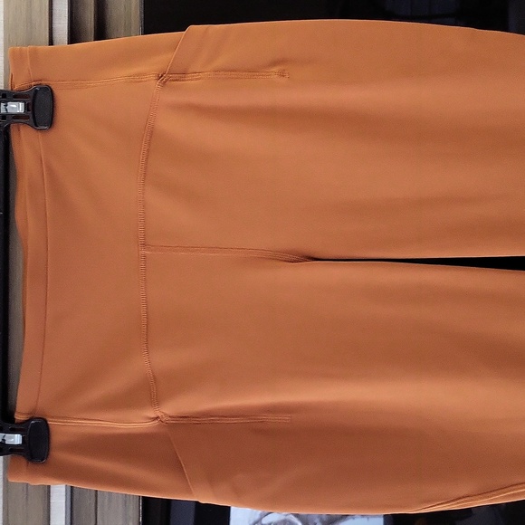 "Swift speed high rise tight" Leggings By "Lululemon" 🤎 - Picture 7 of 16